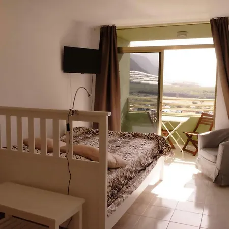 Appartement Studio Lira *